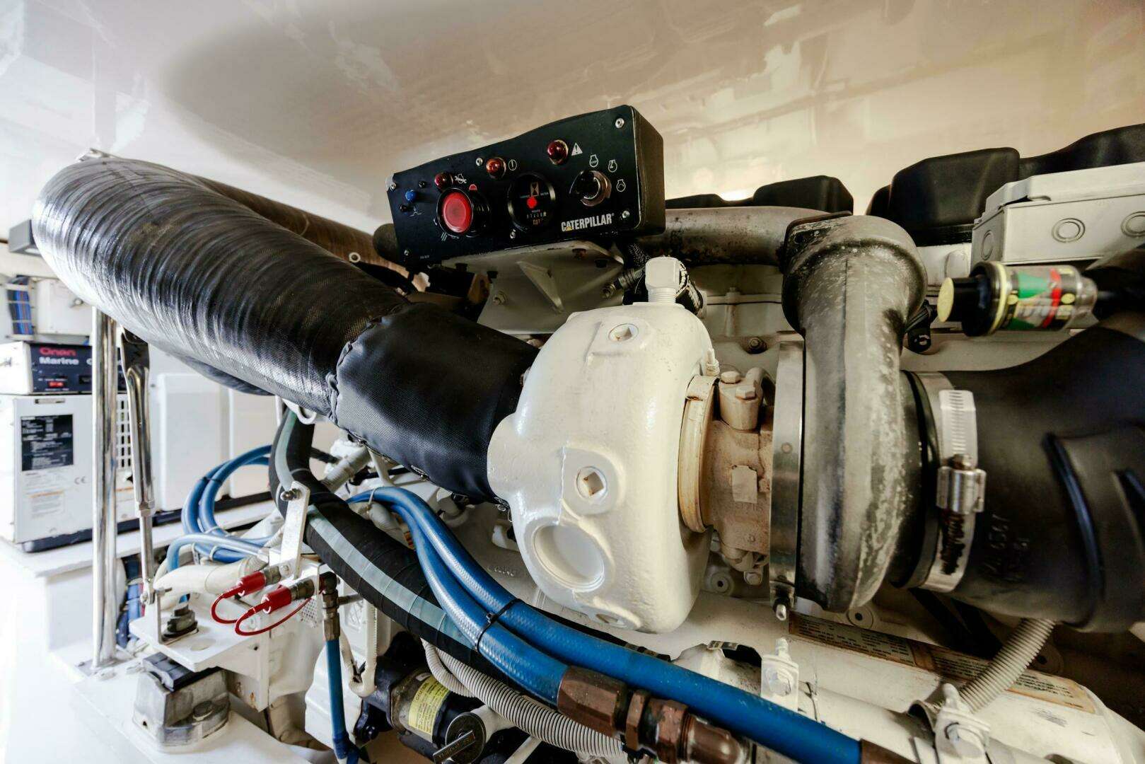 2005 Hatteras 50 Convertible - Image 106