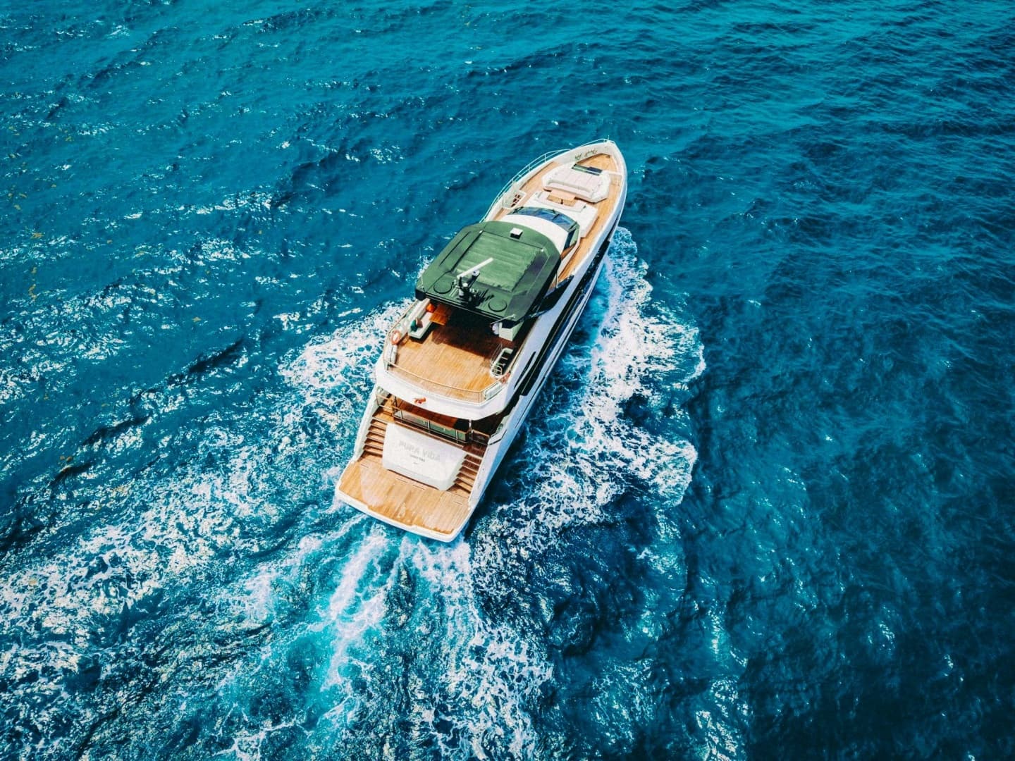 2024 Sunseeker Sunseeker 100 Yacht - Image 8