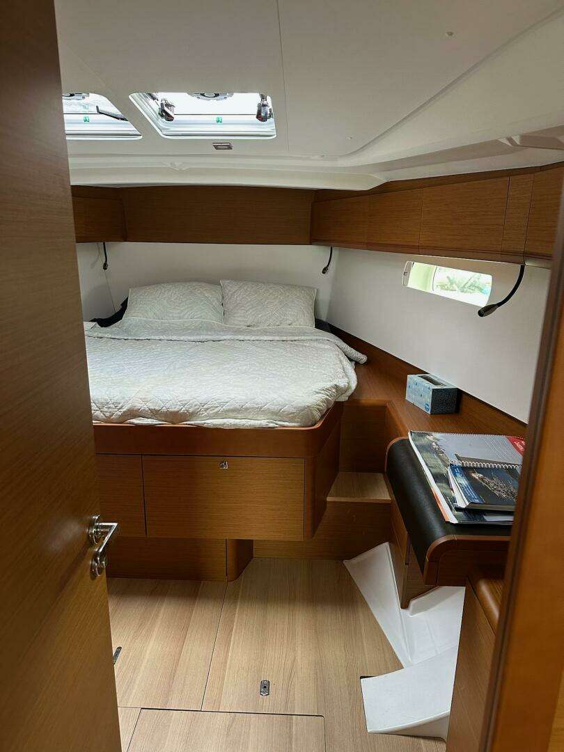 2018 Jeanneau Sun Odyssey 479 - Image 40
