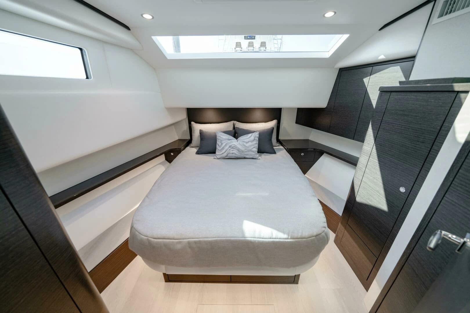 2026 Valhalla Boatworks 55 SY - Image 6