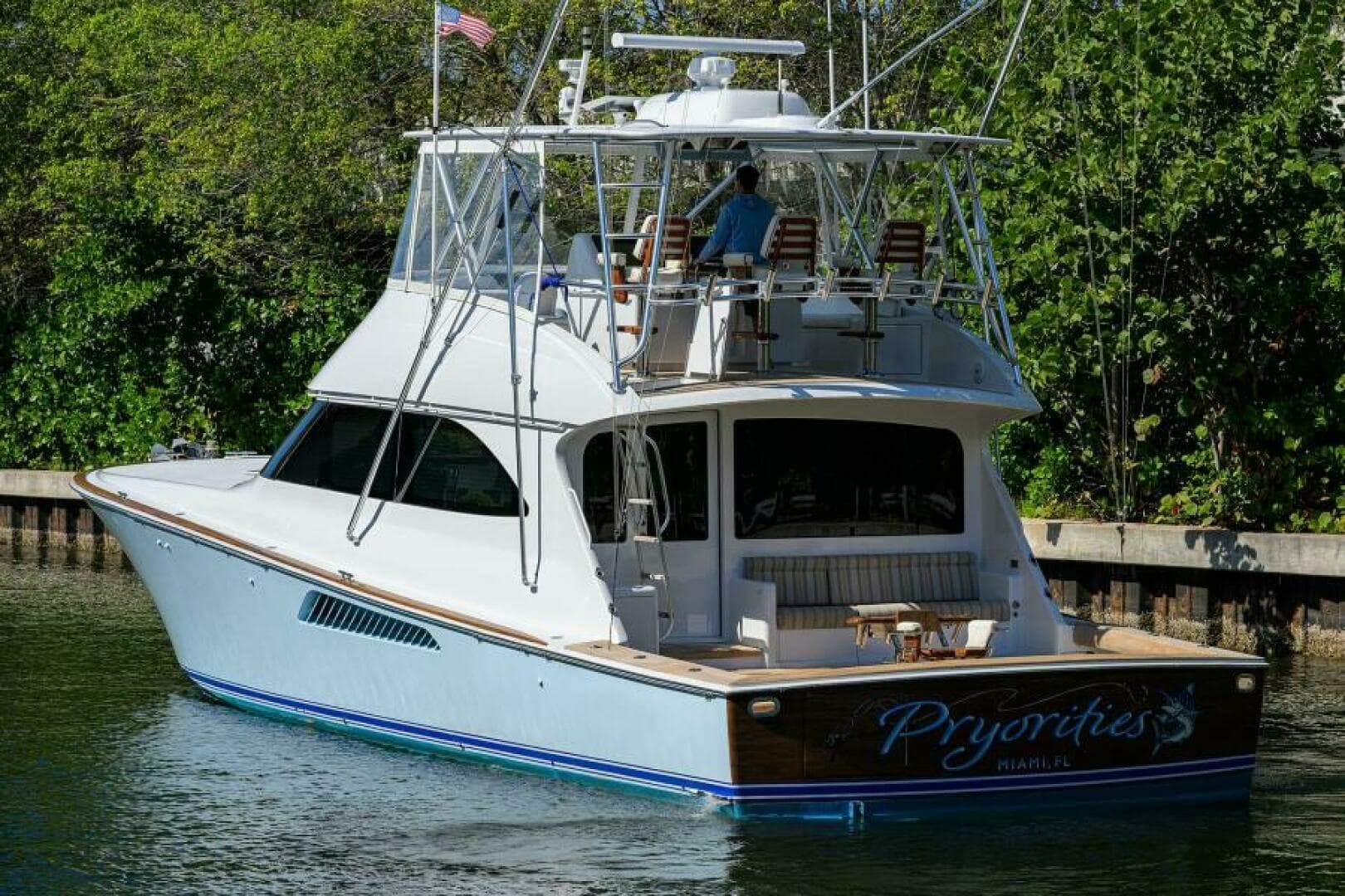 2008 Viking 60 Convertible - Image 7