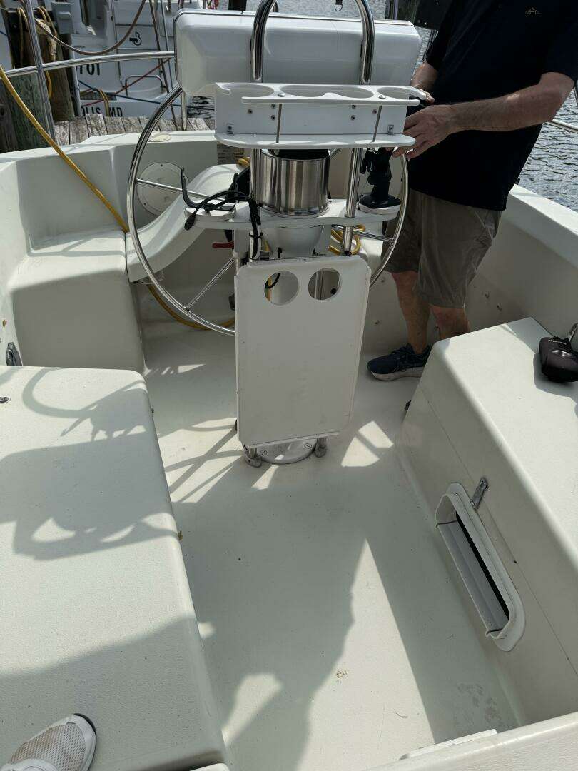 1982 C&C Cruiser - Image 5