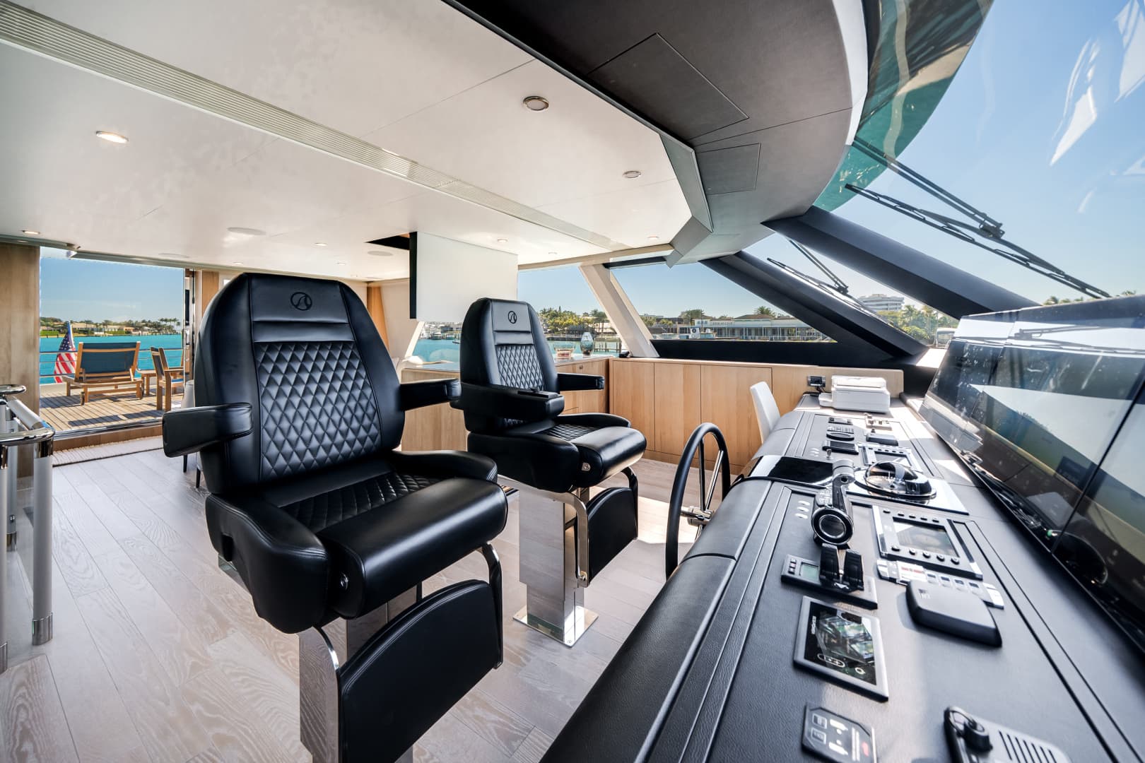 2025 Ocean Alexander 28L - Image 63