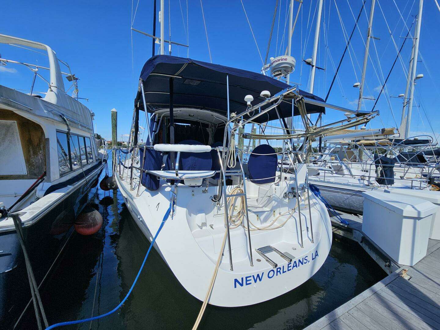2001 Catalina 470 - Image 4