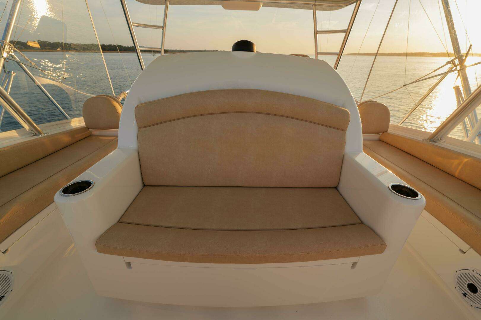 2023 Viking 54 Convertible - Image 18