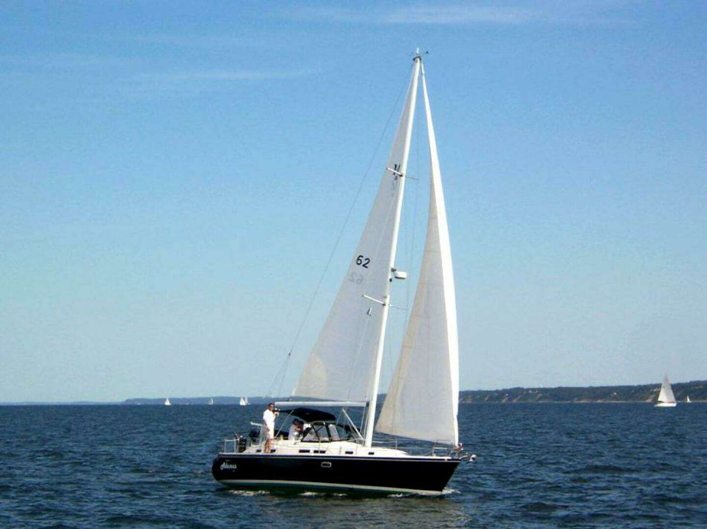 1997 Catalina Morgan 38 - Image 2