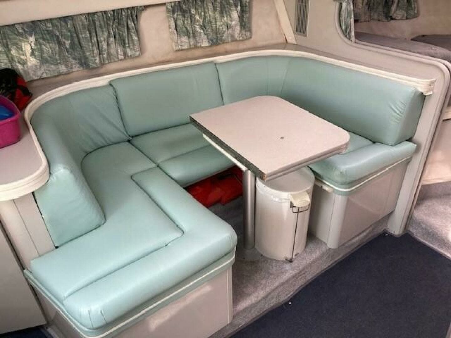 1992 Tiara Sport — - Image 17