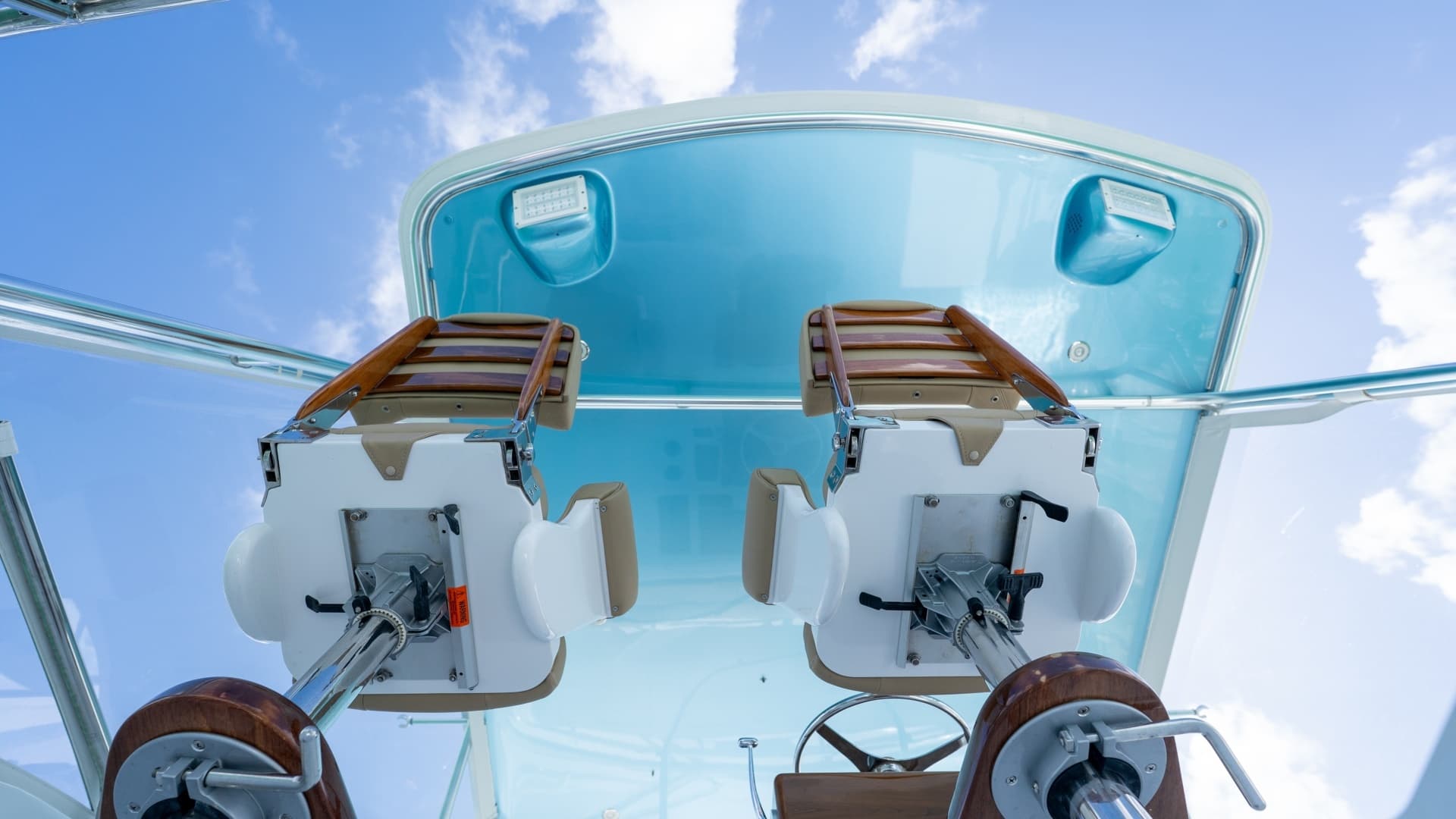 2000 Hatteras 50 Convertible - Image 31