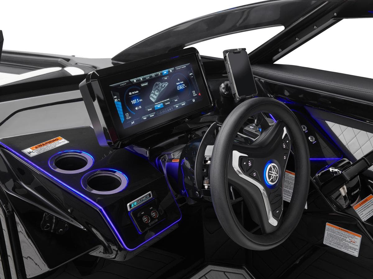 2025 Yamaha Boats 275 SD dashboard with touchscreen display and illuminated controls.