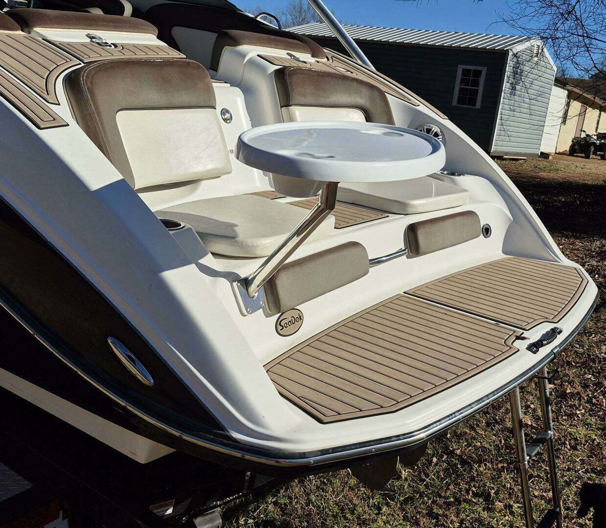 2011 Yamaha Boats 242 Limited S - Image 7