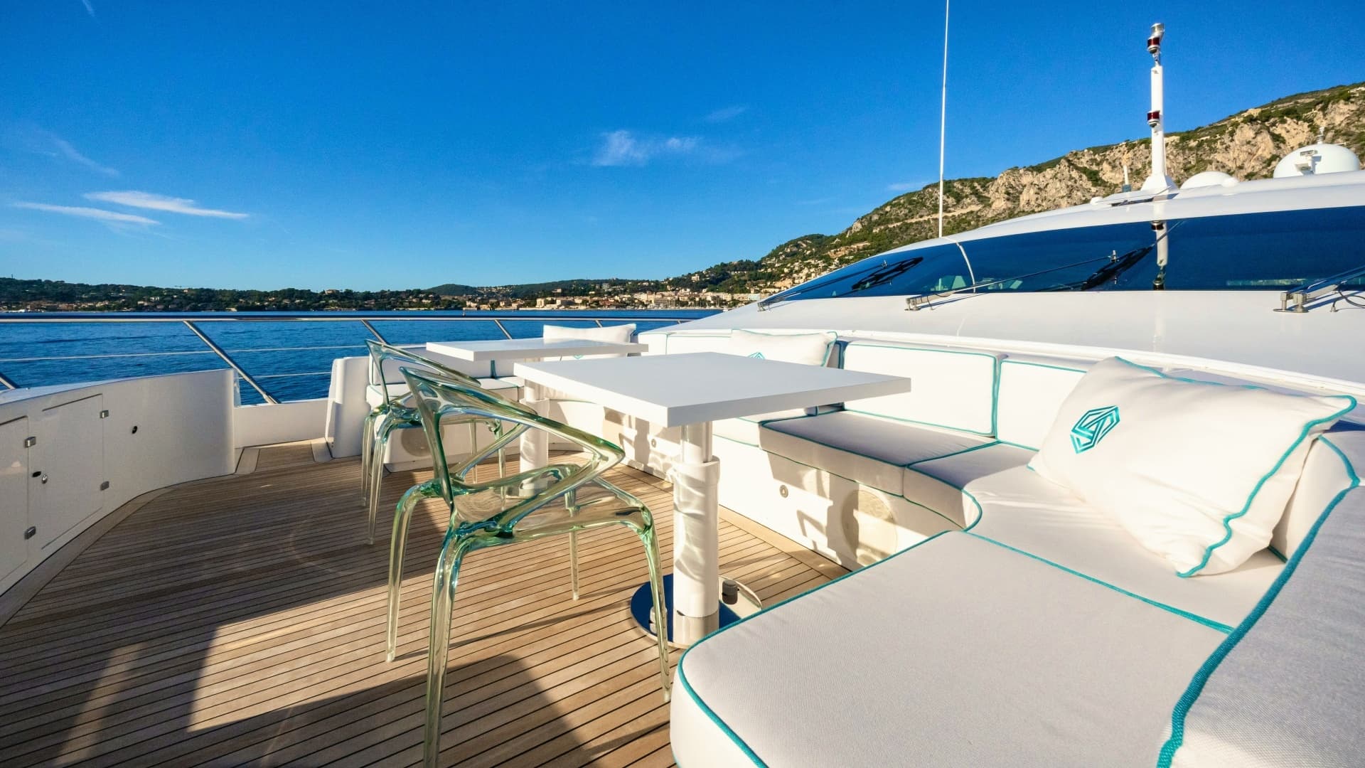 2007 Overmarine Mangusta 130 - Image 15