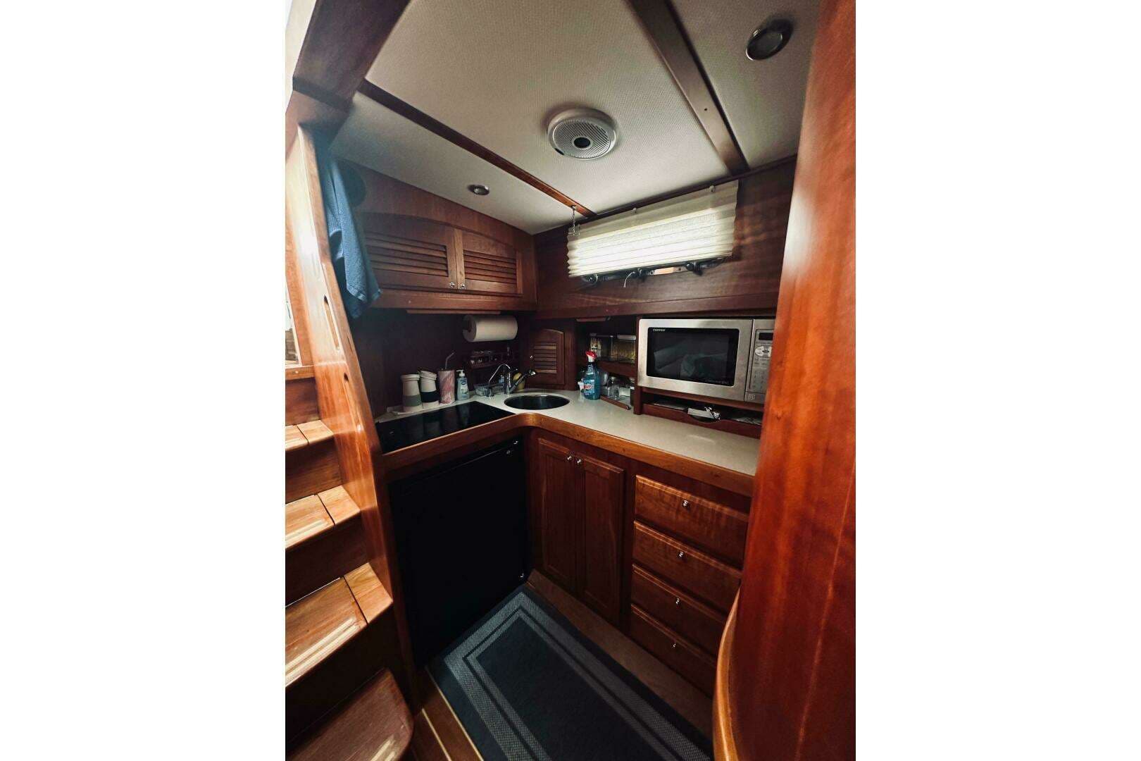 2008 Sabre 38 Hard Top Express - Image 38