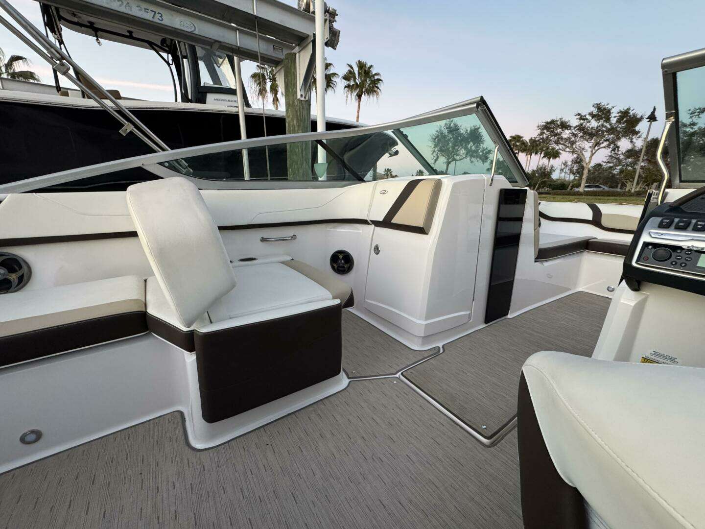 2016 Regal 23 OBX - Image 22