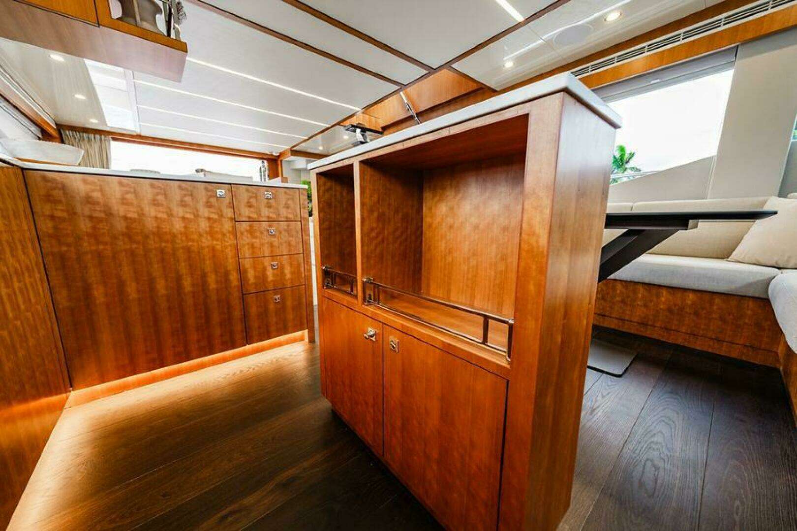 2024 Johnson Skylounge - Image 17