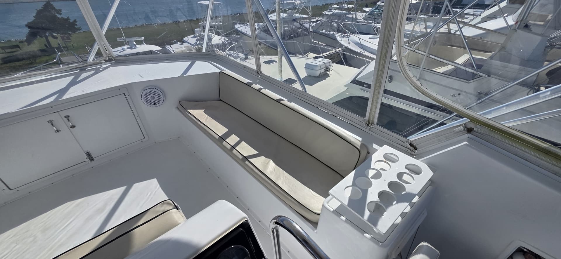 1989 Hatteras 52 Convertible - Image 42