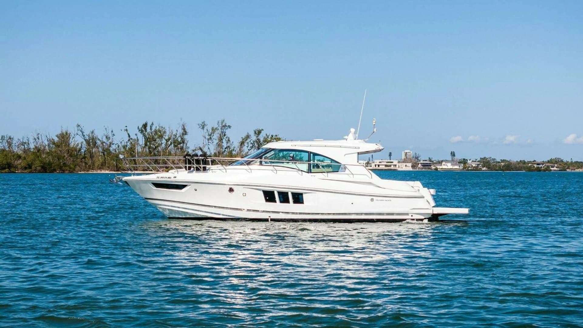 2019 Cruisers Yachts 45 Cantius - Image 70