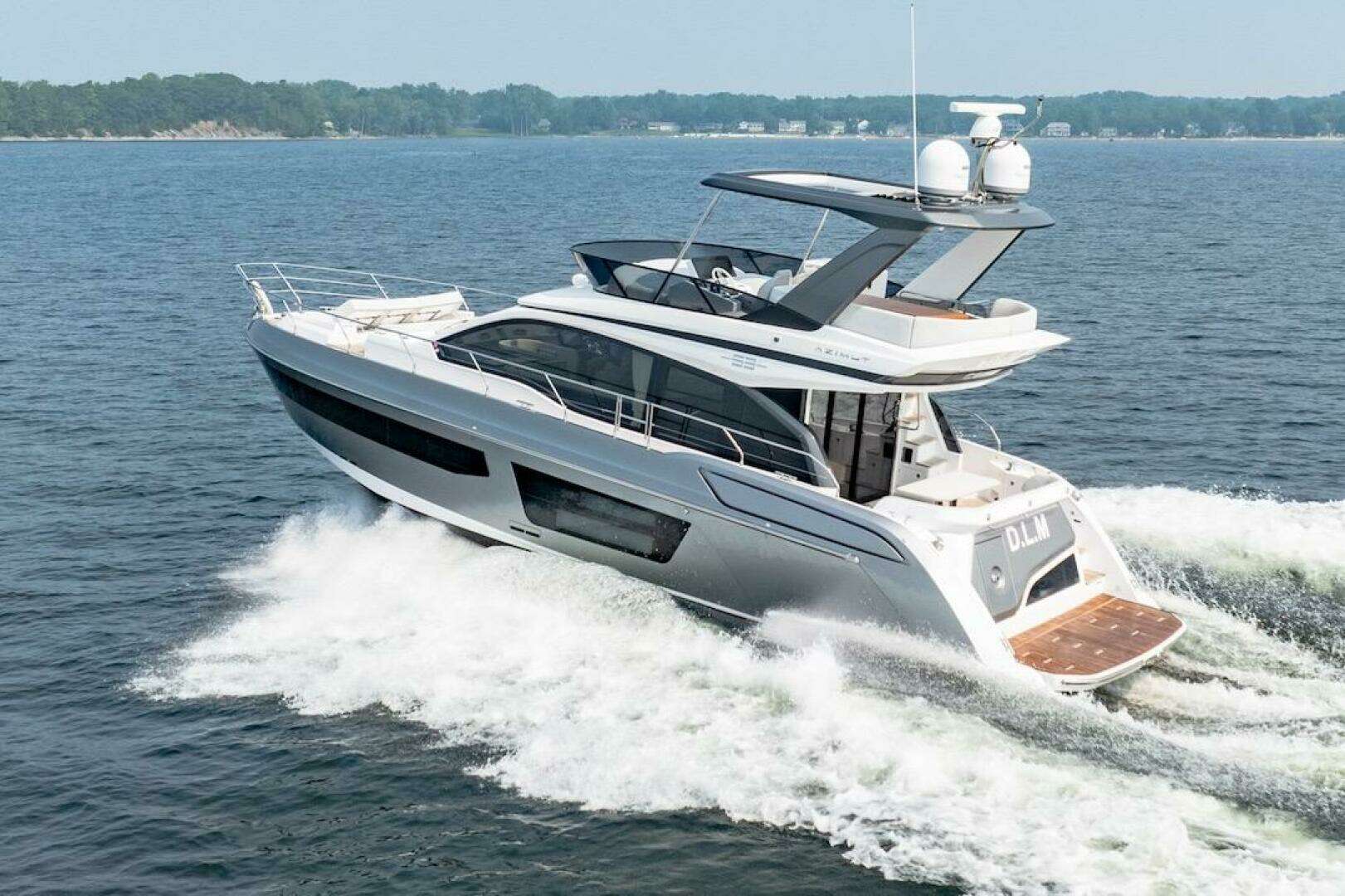 2023 Azimut Fly 53 - Image 19