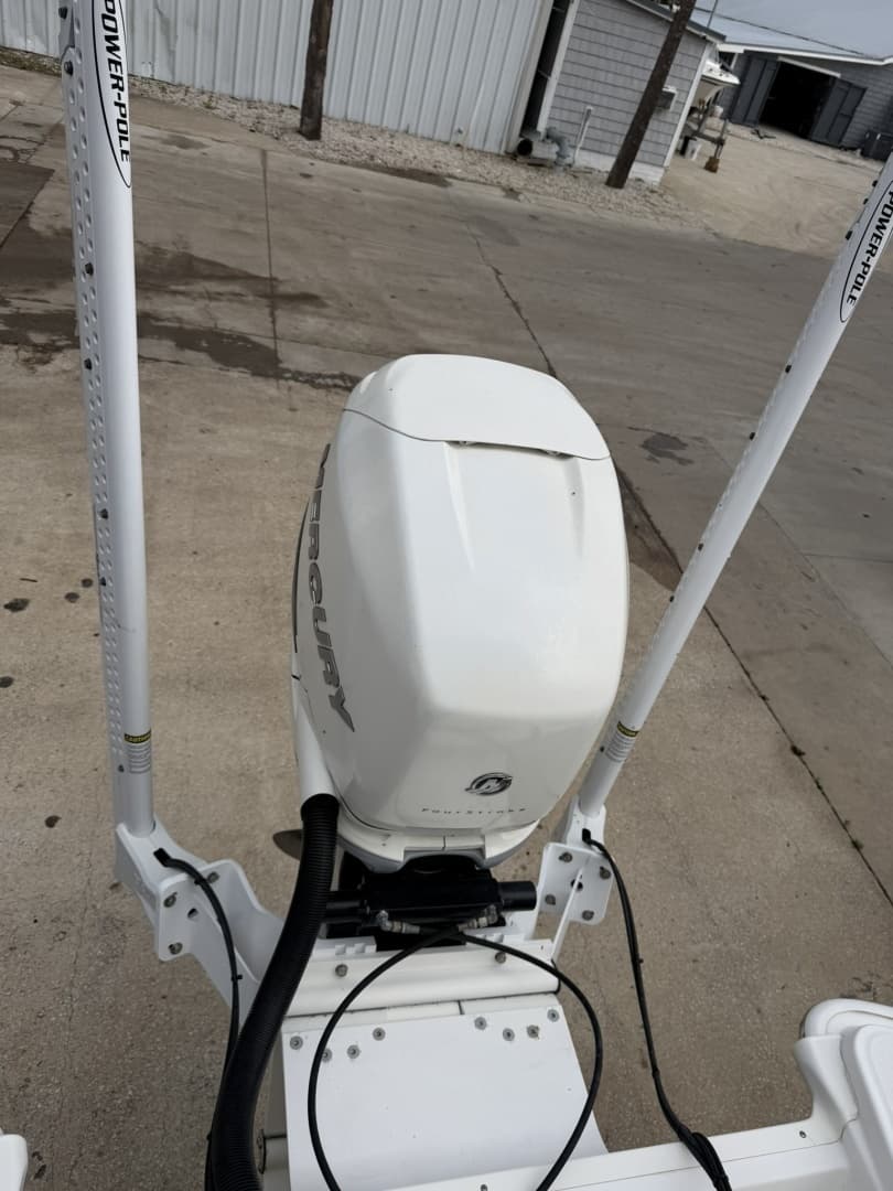 2019 Boston Whaler 270 Dauntless - Image 8