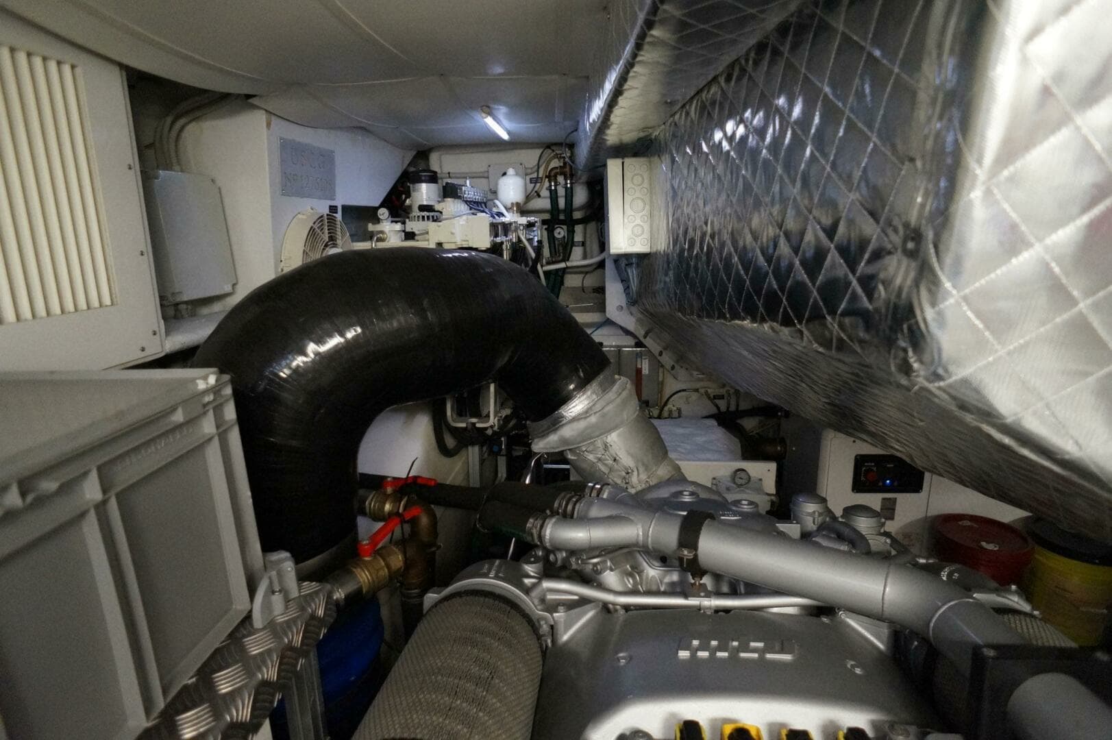 2016 Pershing 70 - Image 35