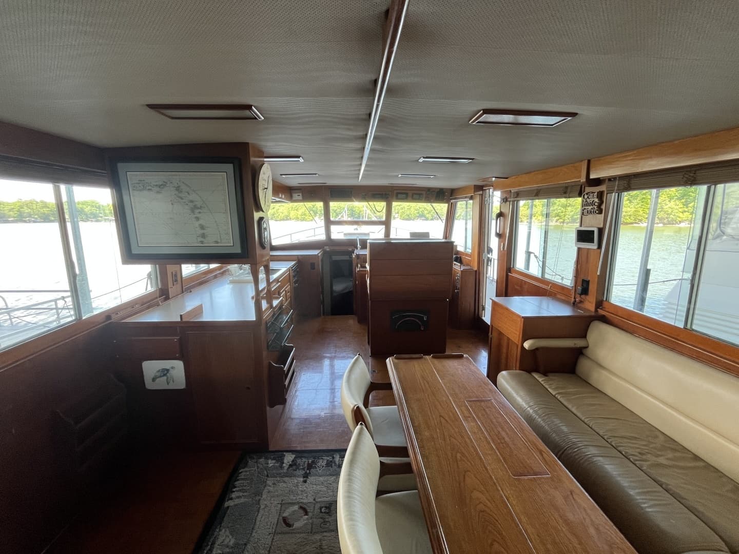 1987 Grand Banks 49 Motor Yacht - Image 23