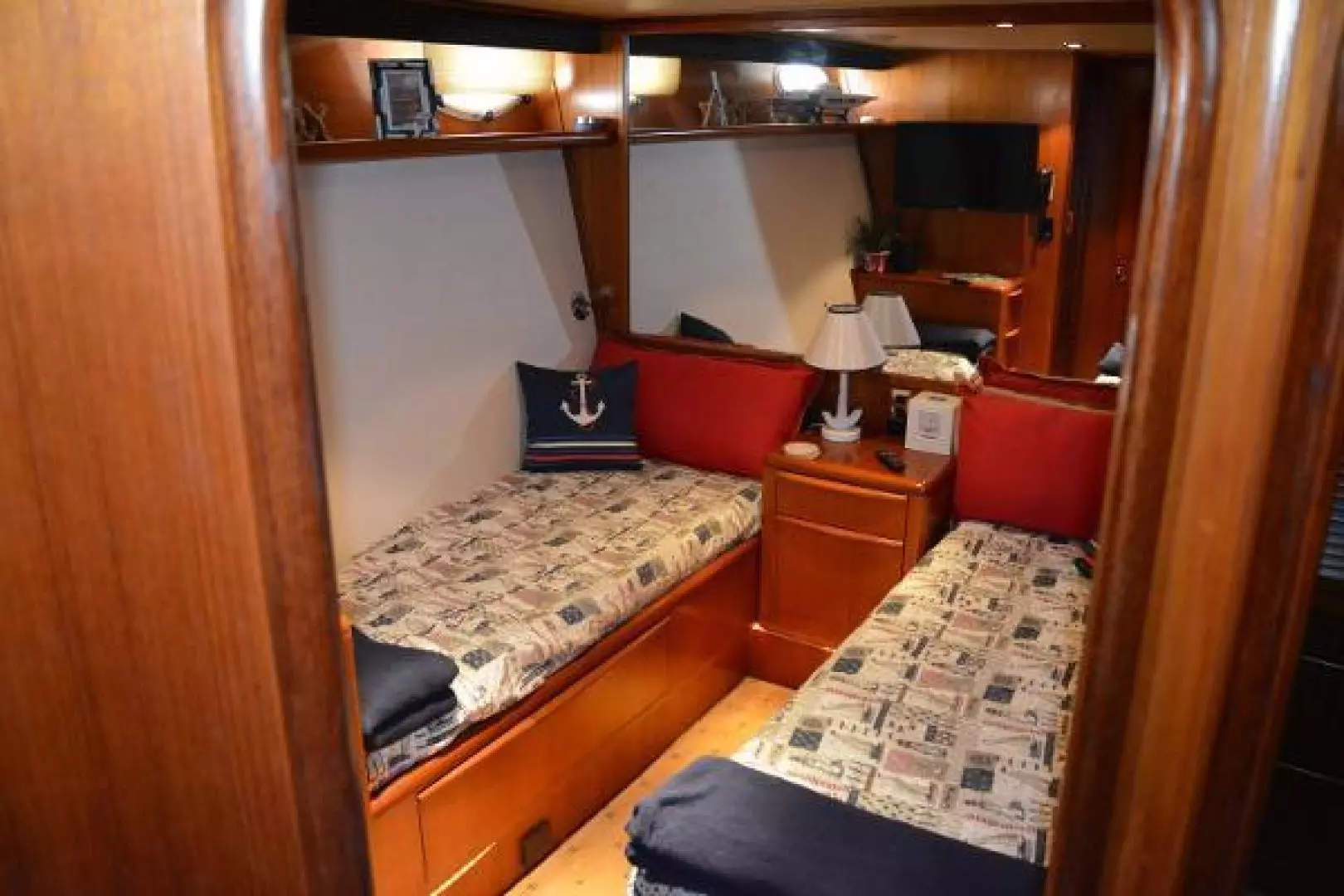 1989 Viking Motor Yacht - Image 59