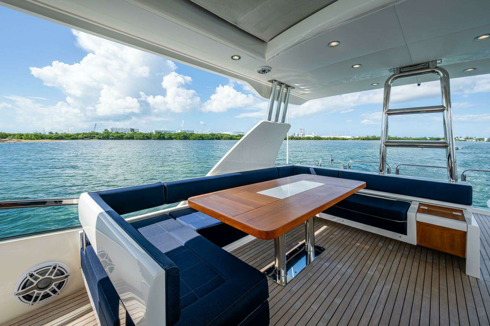 2015 Fairline 78 Squadron - Image 36