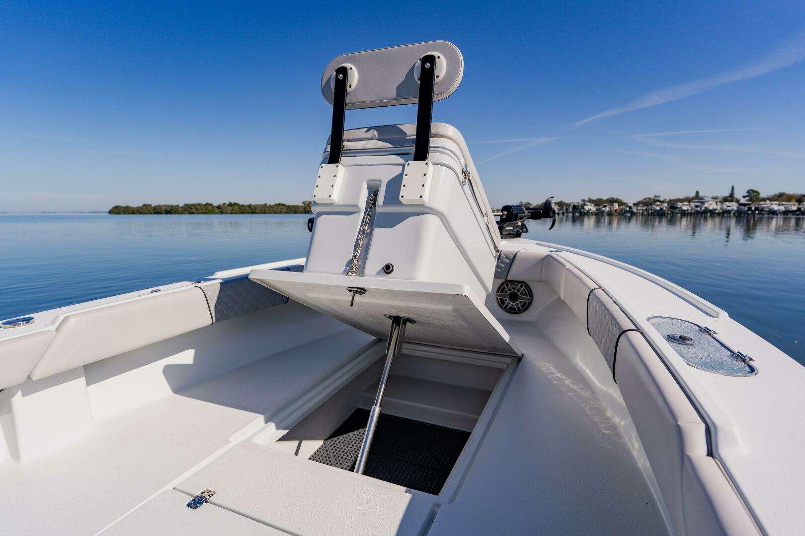 2024 Dorado 25 - Image 9