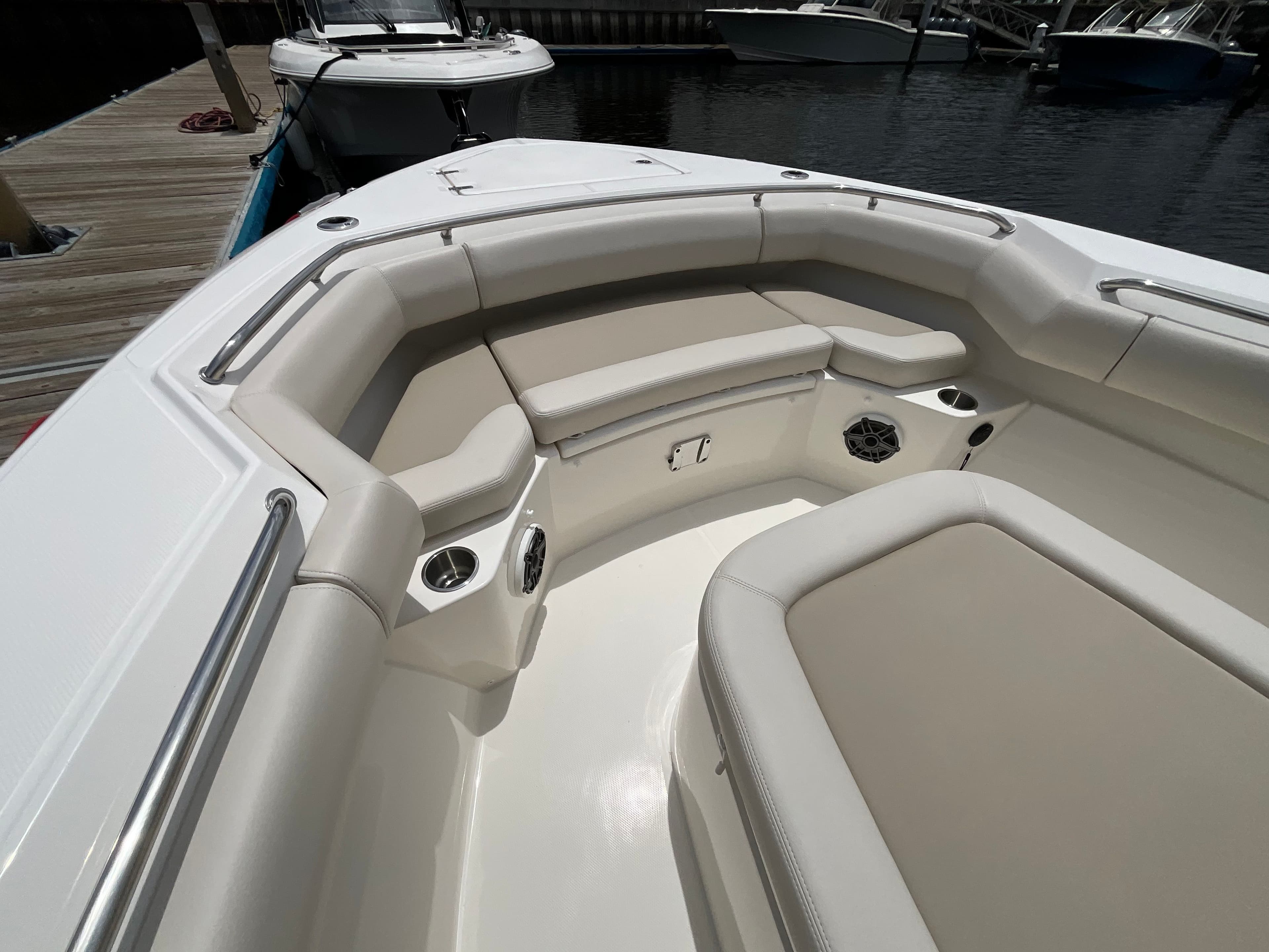 2026 Boston Whaler 280 Outrage - 12