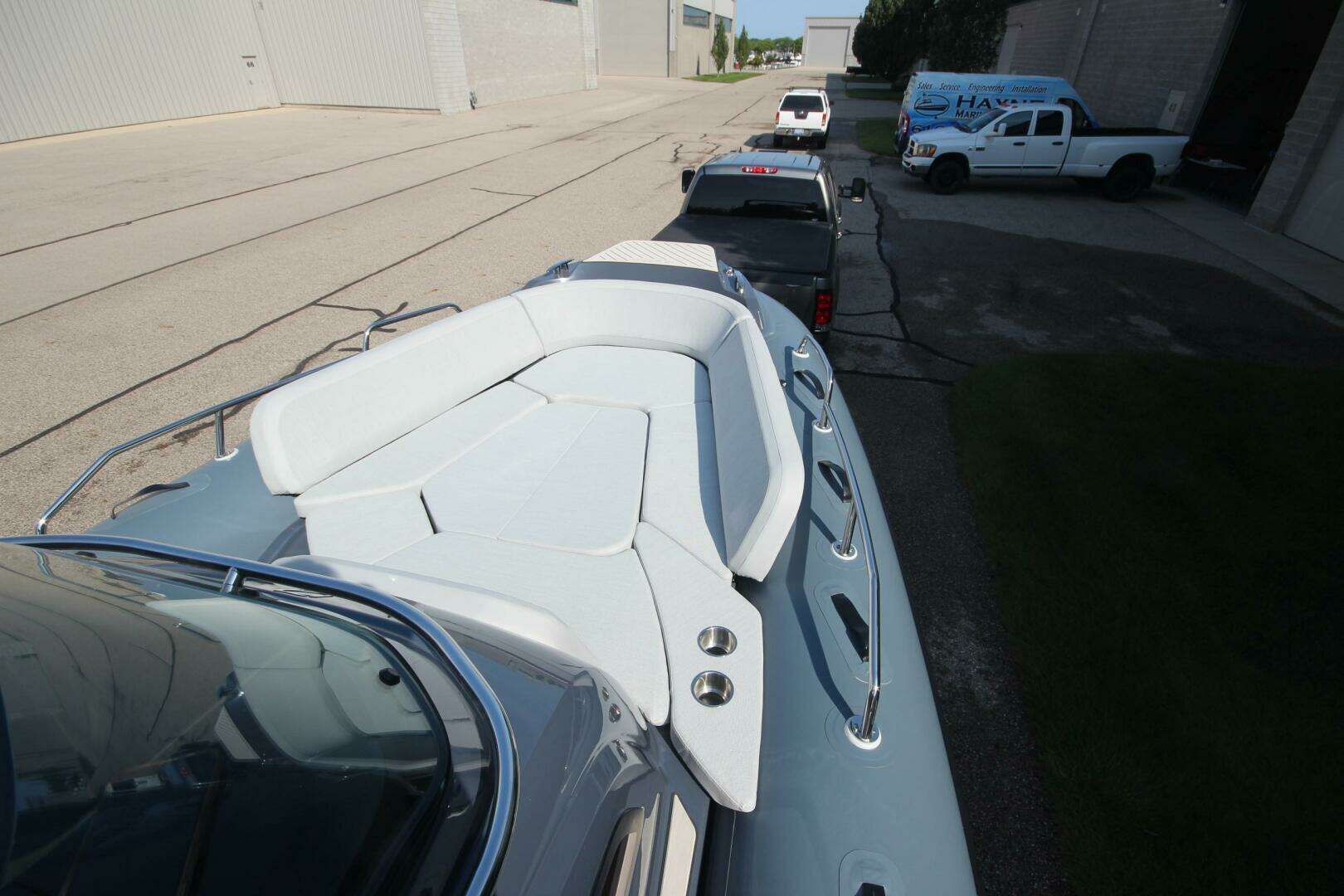 2024 Zodiac Medline 9 NEO - Image 33