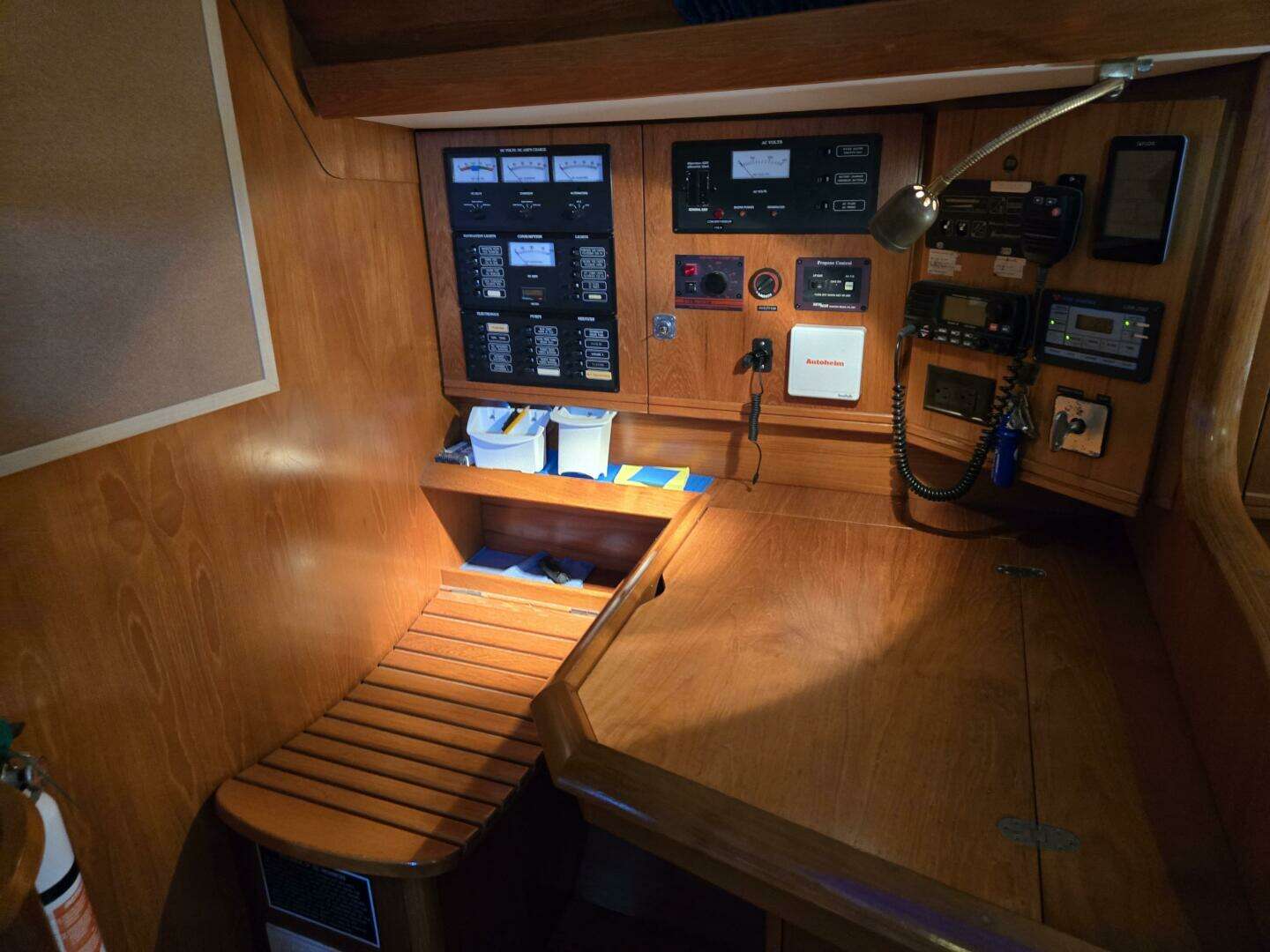 1998 Jeanneau Sun Odyssey 42 Atlantic Cruiser - Image 52
