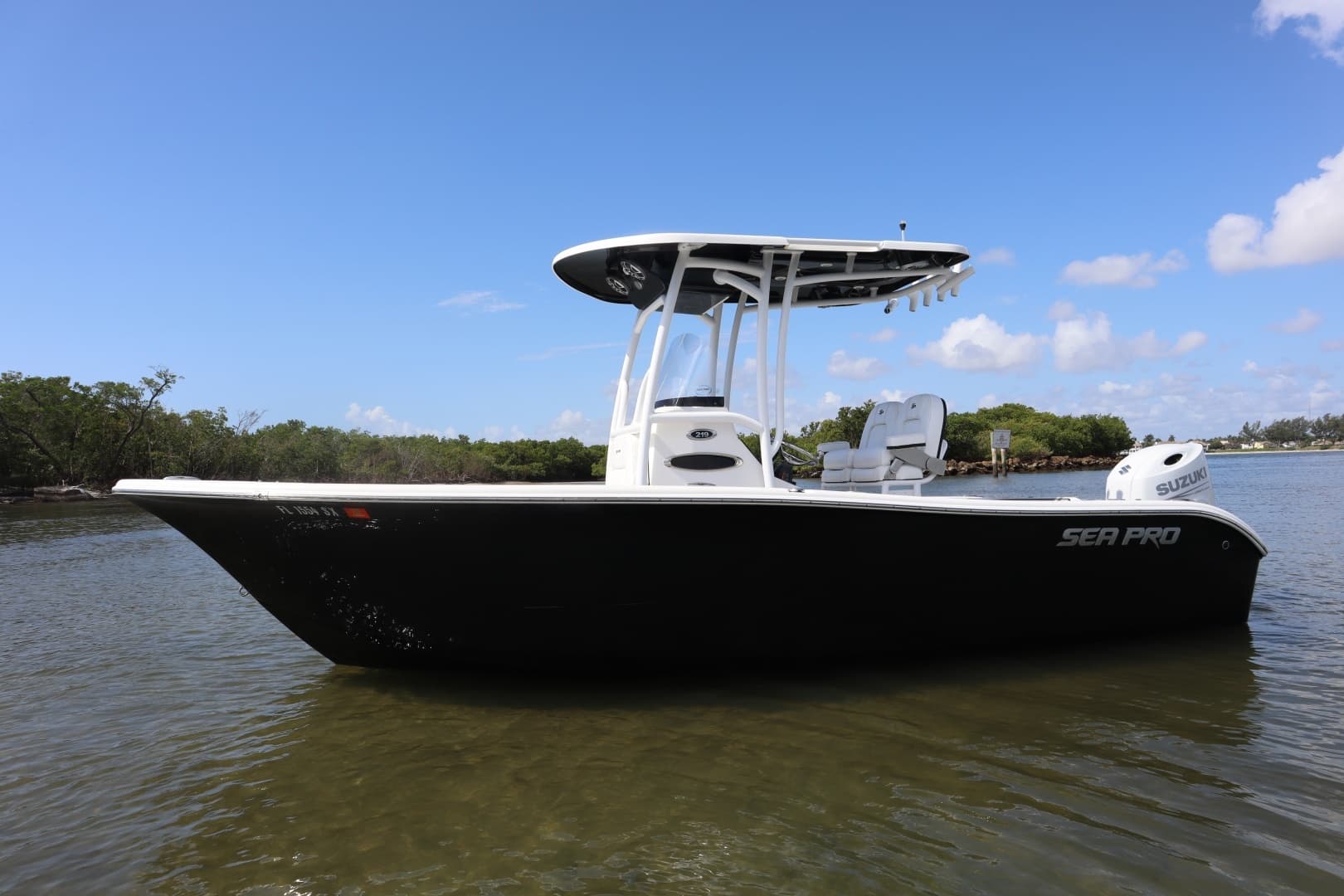 2021 Sea Pro 219 - Image 2