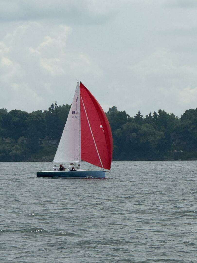 2025 J Boats J7 - Image 14