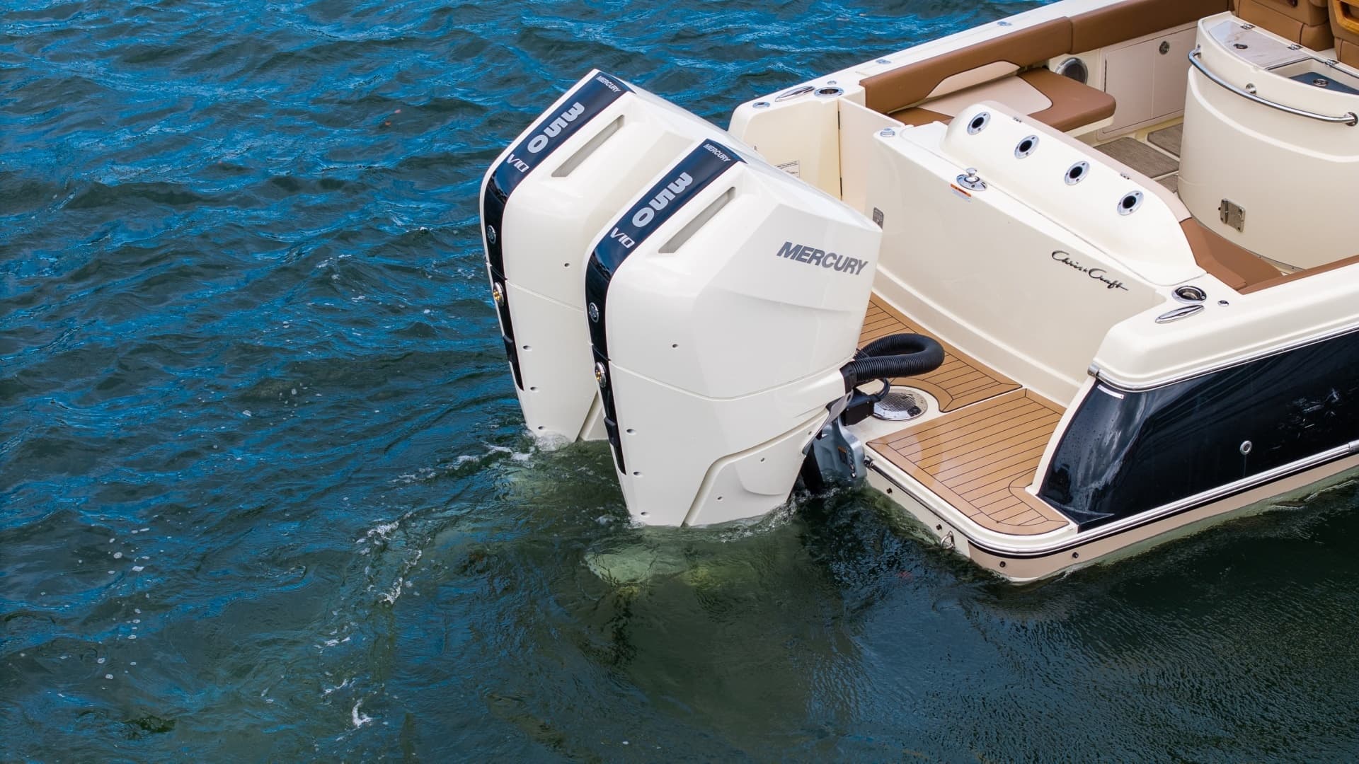 2026 Chris-Craft 31 Catalina - Image 7