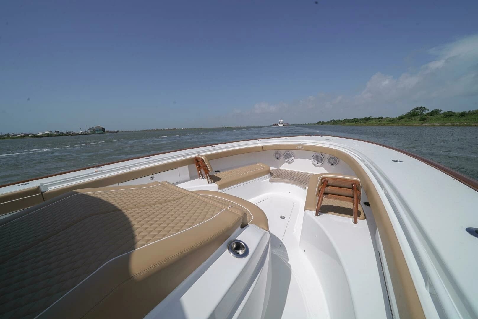 2024 Valhalla Boatworks V-46 - Image 13
