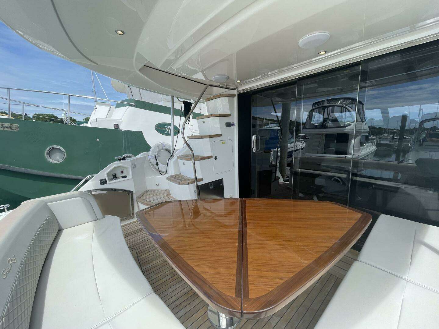 2017 Sea Ray L59 Fly - Image 8