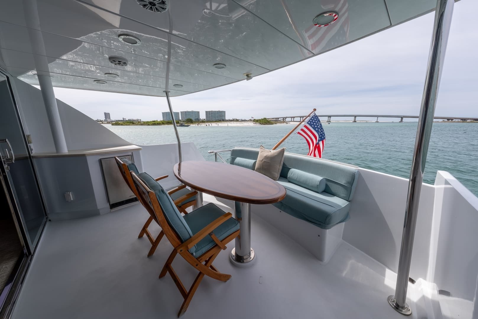 2004 Hatteras Sport Deck - Image 42