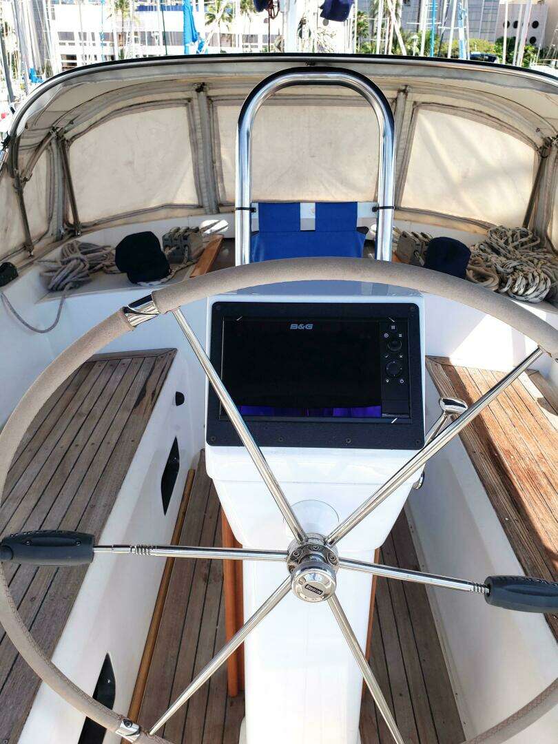 1998 Tayana 48 Center Cockpit - Image 17