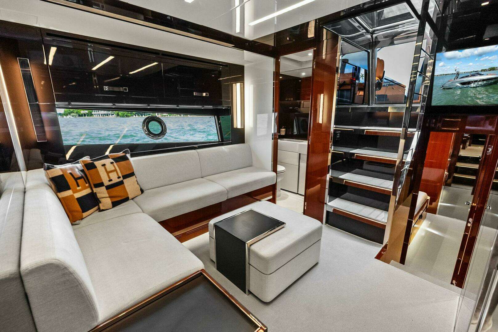 2021 Riva 56' Rivale - Image 43