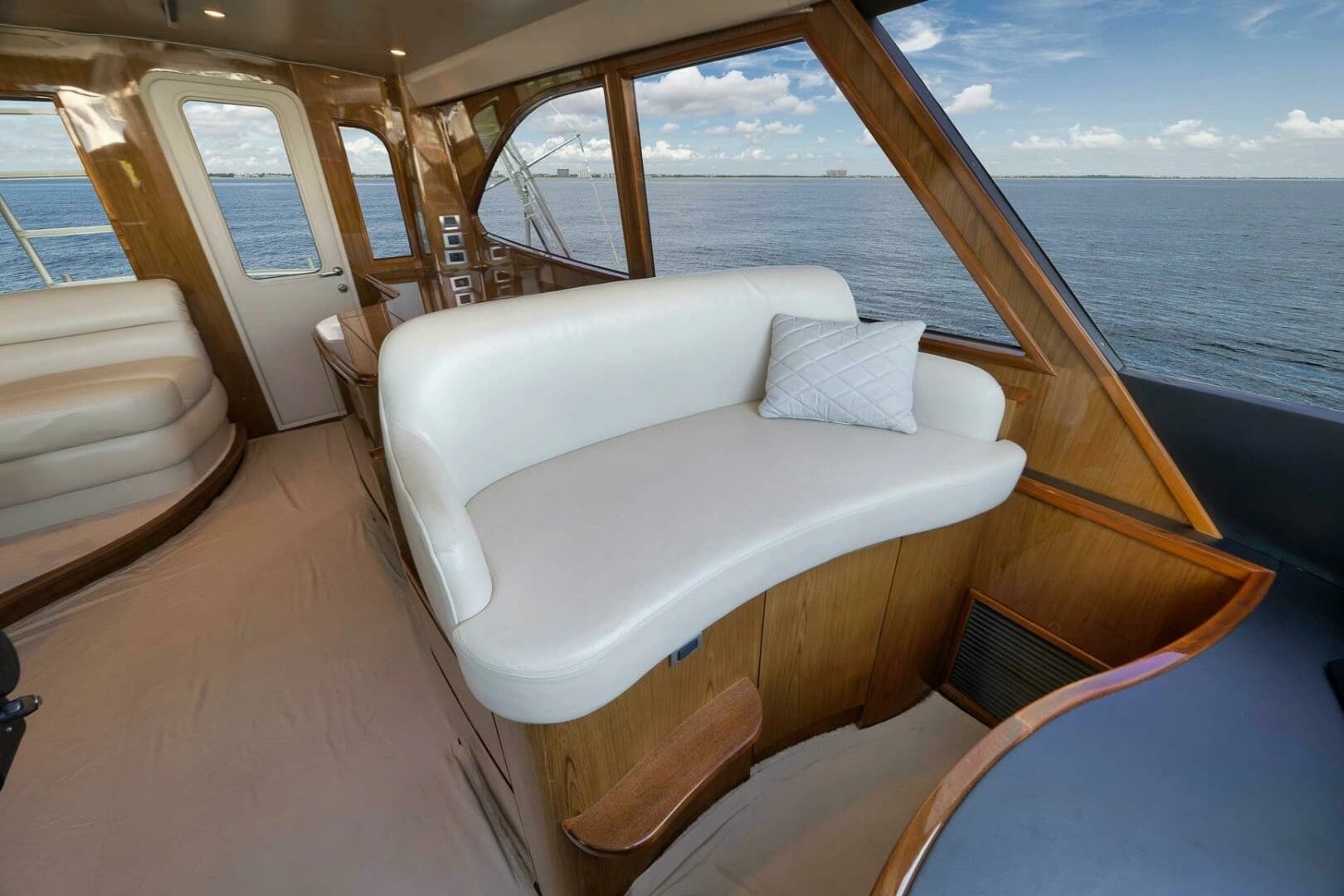 2011 Viking 76 Enclosed Bridge - Image 73