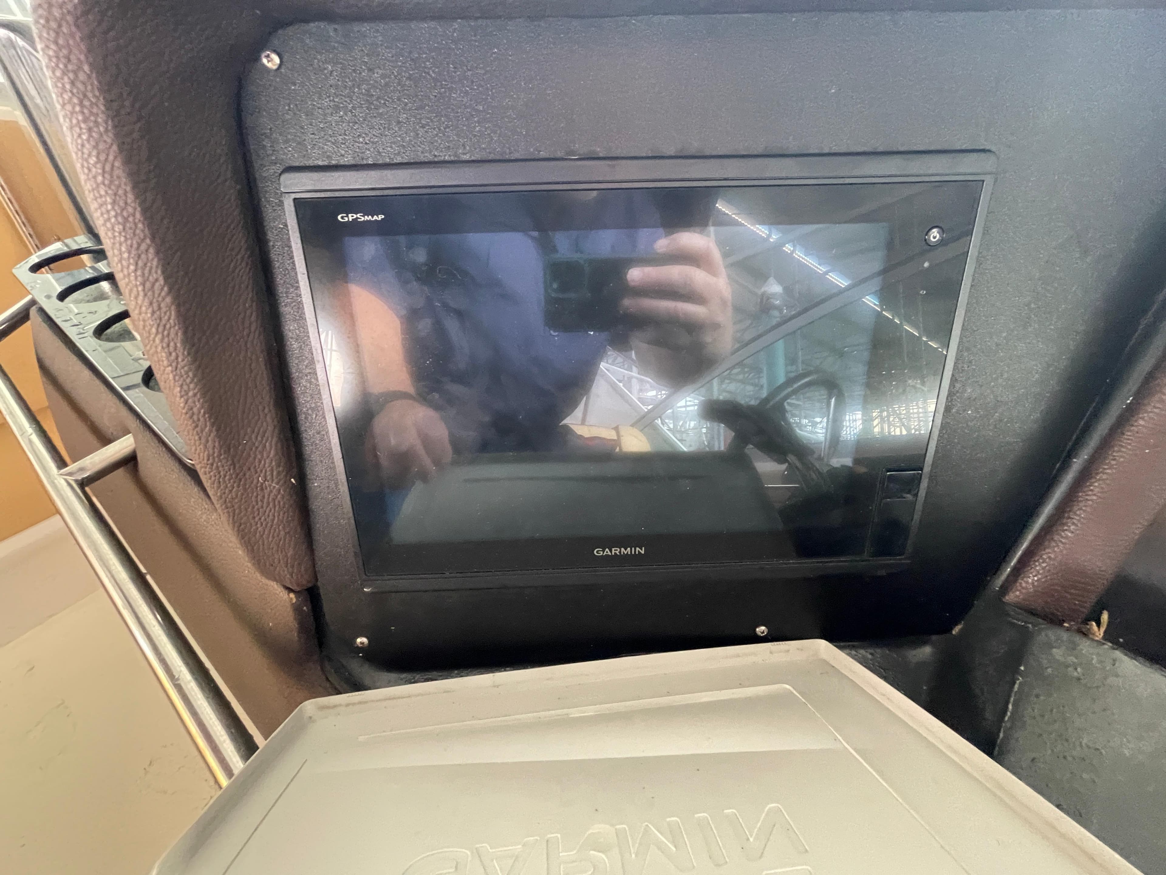 Garmin GPS display on 1993 Sea Ray 370 Sundancer boat dashboard.
