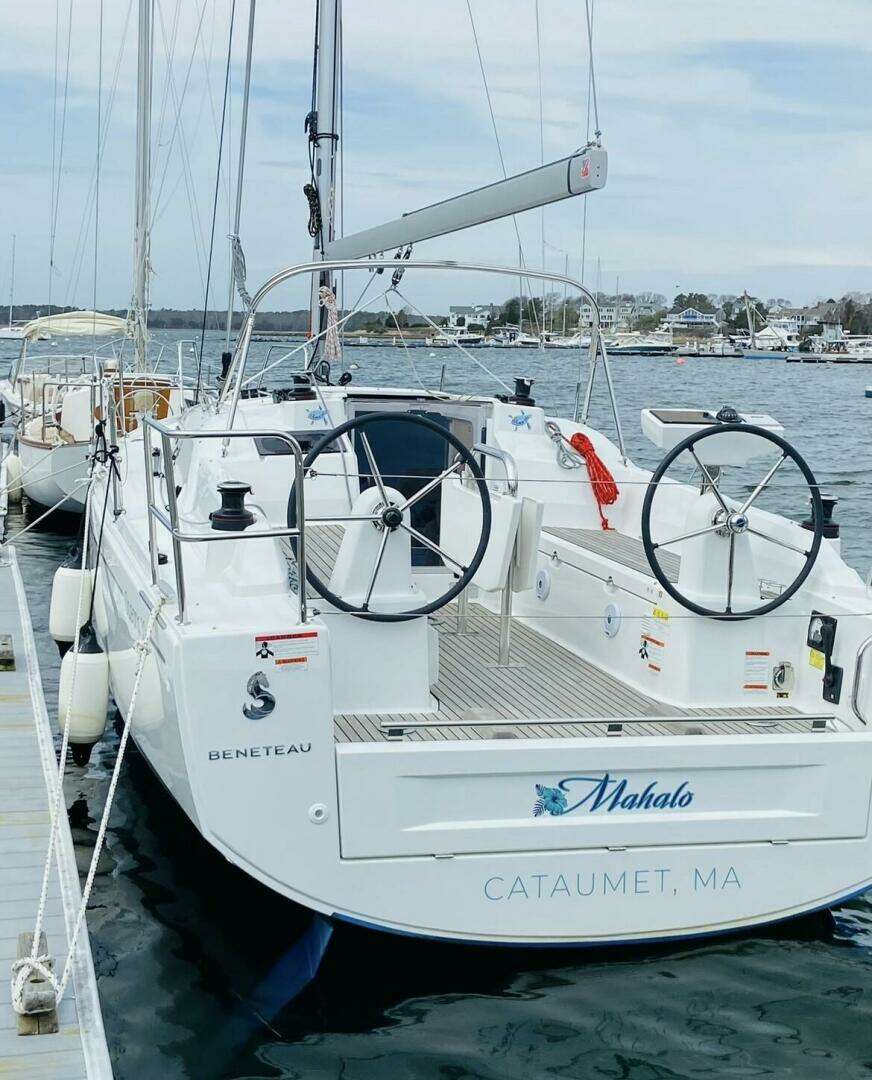 2021 Beneteau Oceanis 30.1 - Image 5