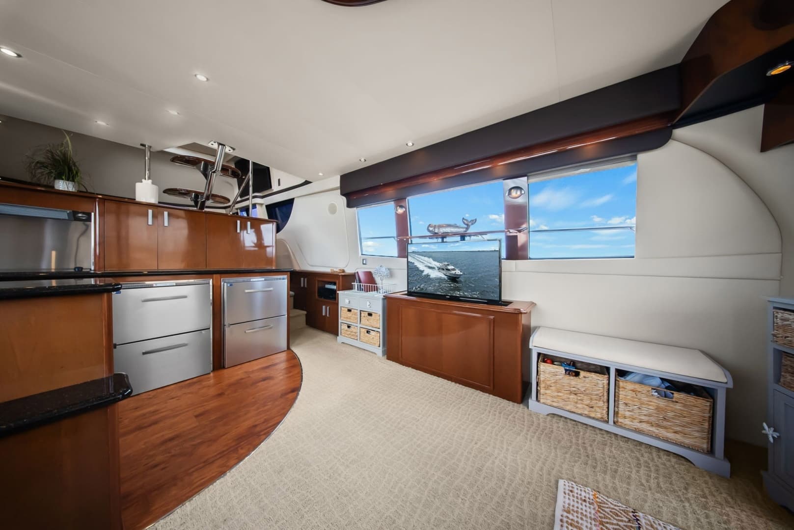 2008 Carver 56 Voyager SE - Image 10