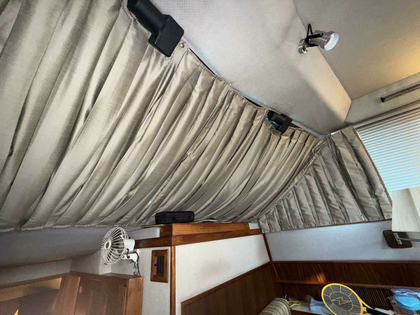 1988 Sea Ray 415 - Image 88