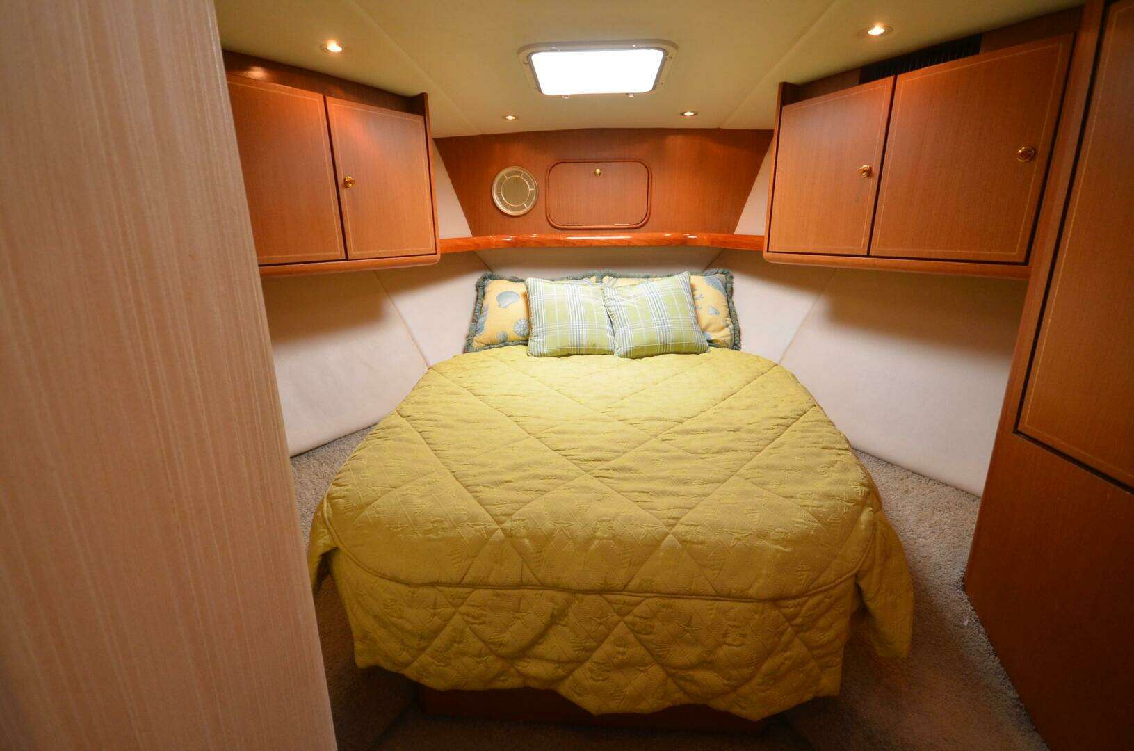 2005 Ocean Yachts 50 Super Sport - Image 28
