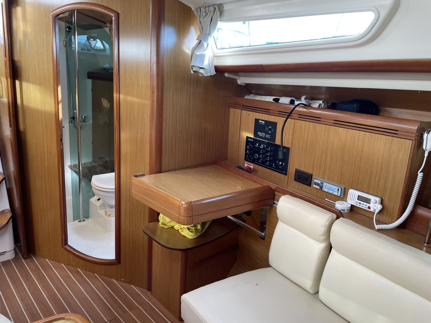 2008 Jeanneau — - Image 12