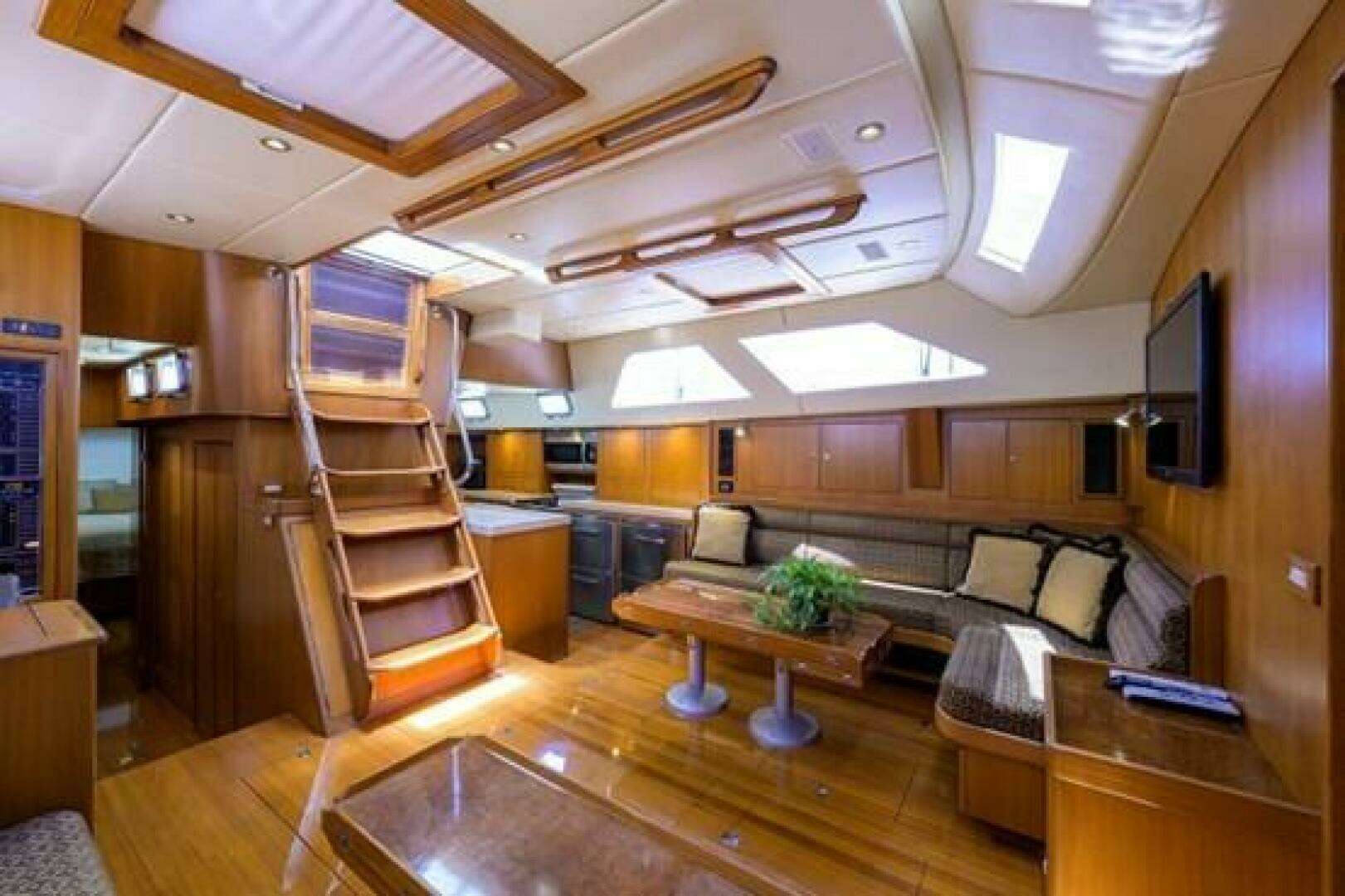 2009 Hylas 70 Sail - Image 4