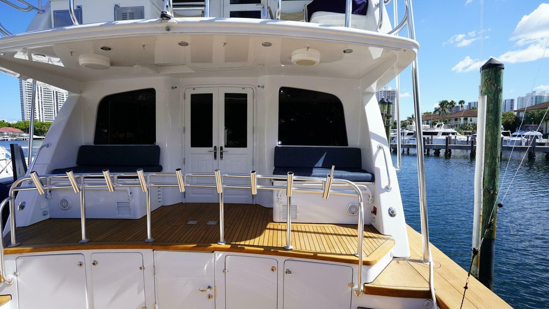 2005 Sea Force IX Enclosed Flybridge - Image 73