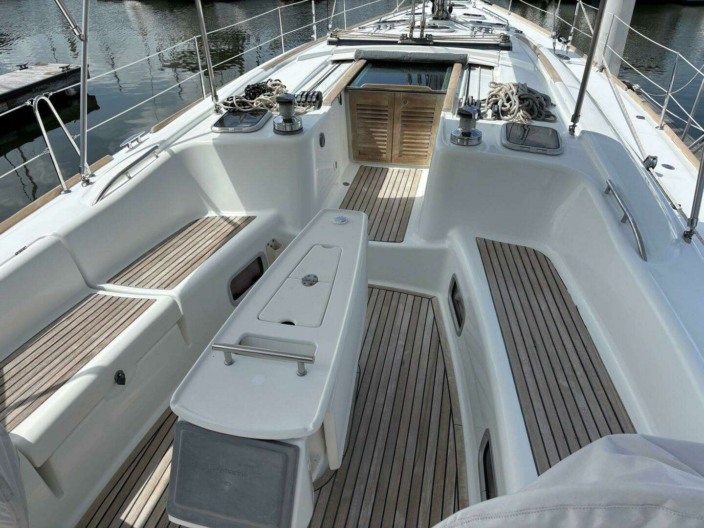 2007 Beneteau 49 - Image 7