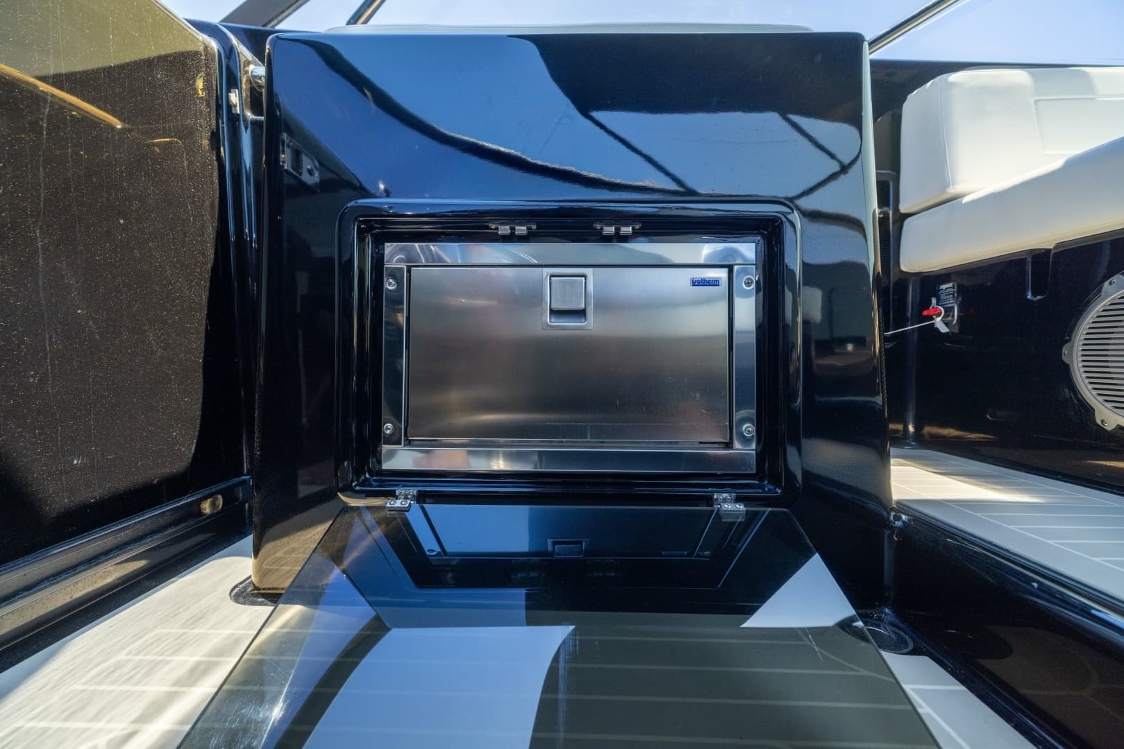 2016 VanDutch VanDutch 40 - Image 15