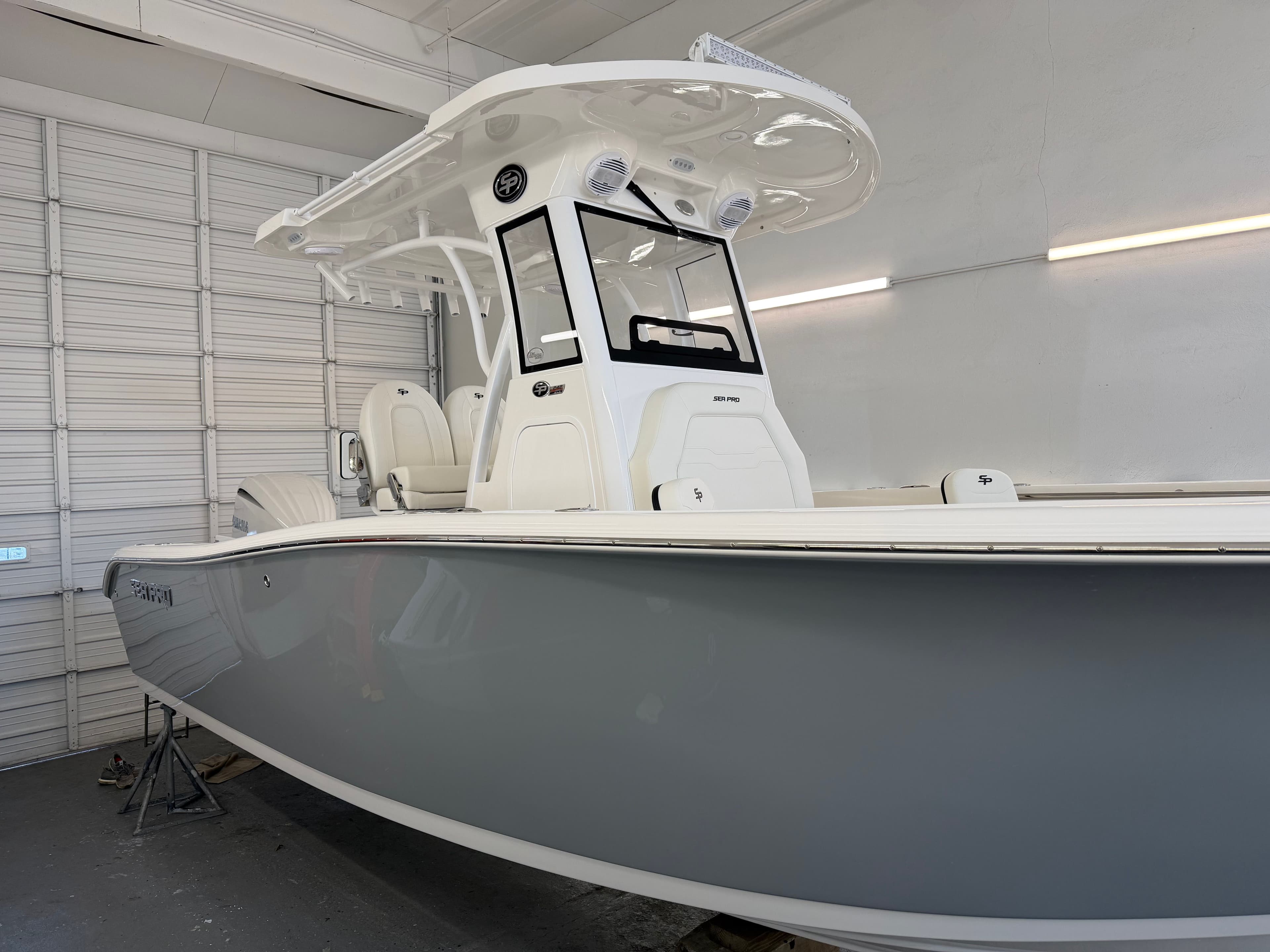 2026 SEA PRO 242 DLX - Image 2